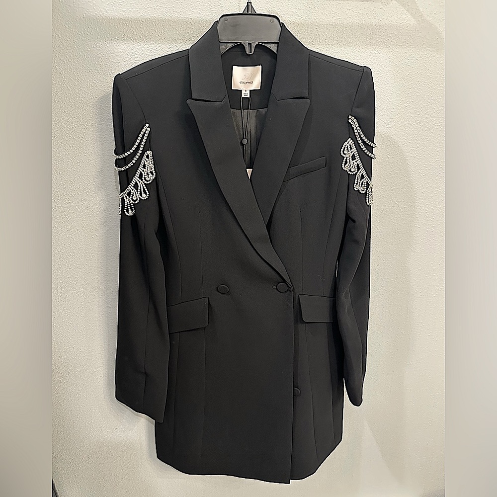 Cinq a Sept  Woman’s Blazer! New with tags!
